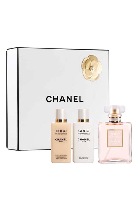 chanel mademoiselle gift set boots.